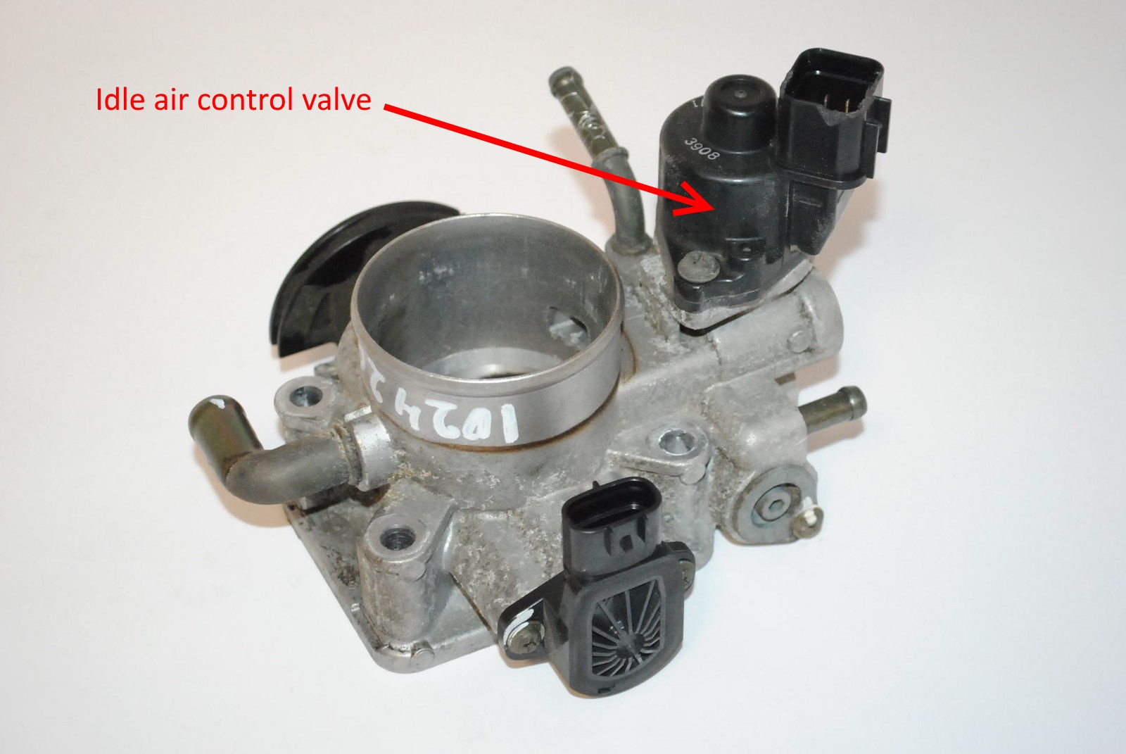 13400-66D00  GV1.6 throttle body 1.jpg