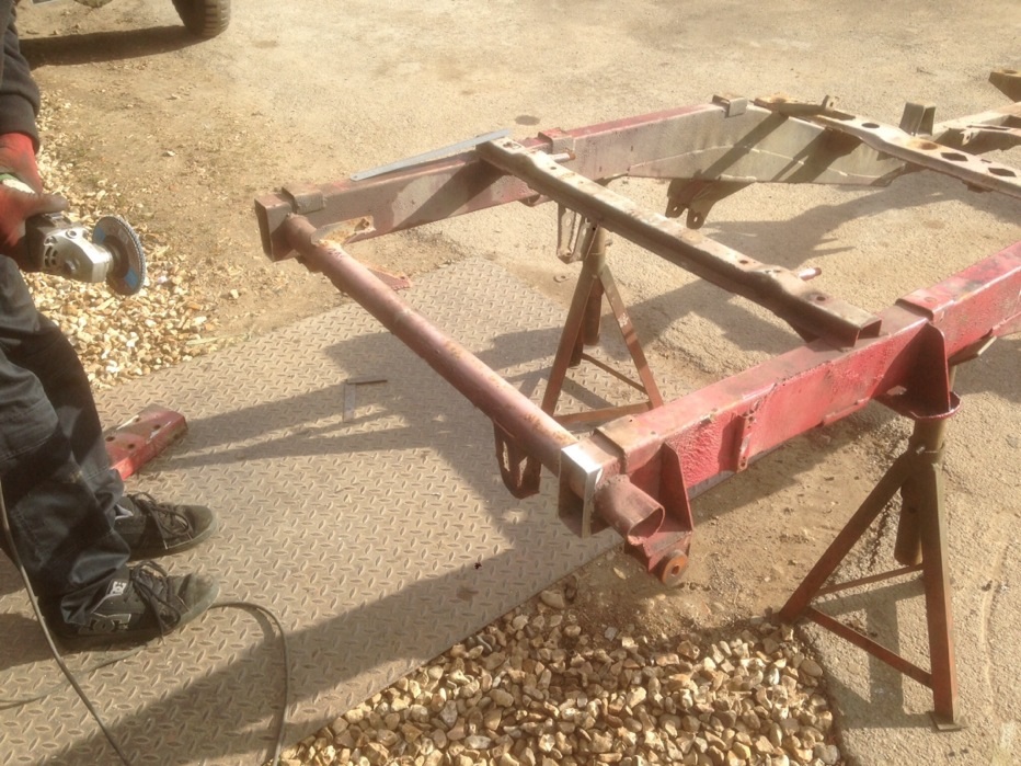 Chopped the old legs off as they has holes in and the end had been cut out for a bumper